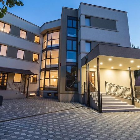 Pensiunea Select Central Târgu-Mureş Exteriér fotografie